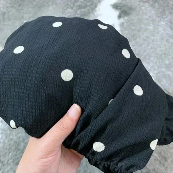 Polka Dot Puff Sleeve Top - Picture 8 of 11